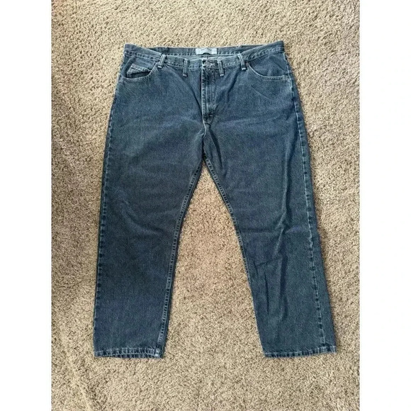 WRANGLER Men’s Straight Regular Relaxed Fit Cotton Denim Jeans 46x30 Casual Work - Picture 4 of 9